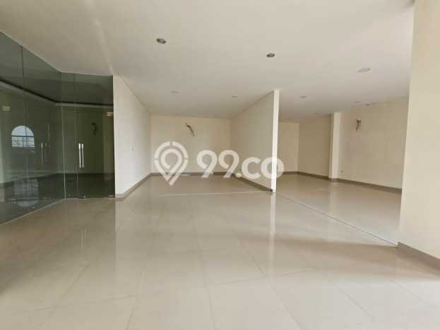 Unit Ruko Dijual di Cengkareng Jakarta Barat Luas Tanah 202m2, Luas Bangunan 600m2 Unit Ruko Dijual di Cengkareng Jakarta Barat Luas Tanah 202m2, Luas Bangunan 600m2