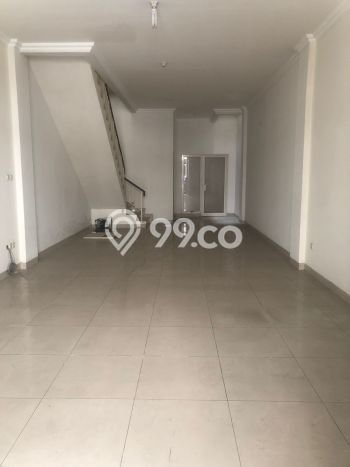 Ruko Disewakan di Area Ramai Cengkareng, Jakarta Barat Ruko Disewakan di Area Ramai Cengkareng, Jakarta Barat