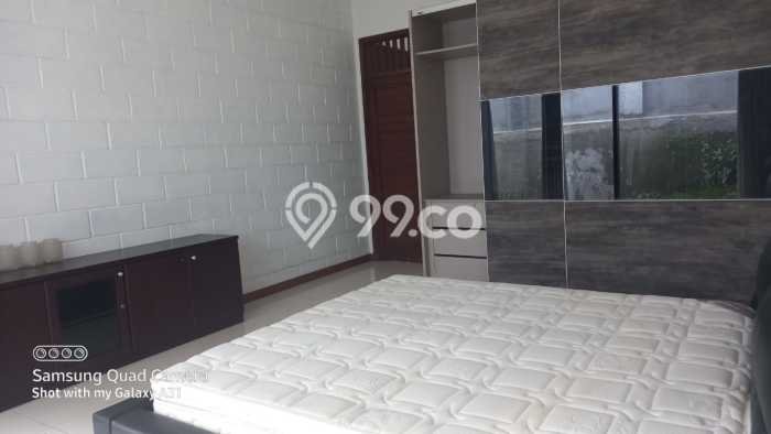 BEST PRICE! Rumah di , Dekat Fasilitas, 3 KM, Luas 350m2m² Bangunan 250m2m² BEST PRICE! Rumah di , Dekat Fasilitas, 3 KM, Luas 350m2m² Bangunan 250m2m²