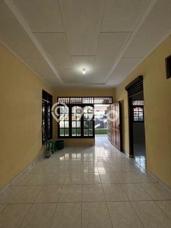 Rumah sewa siap huni 4 KT di Tomang, Jakarta Barat Rumah sewa siap huni 4 KT di Tomang, Jakarta Barat
