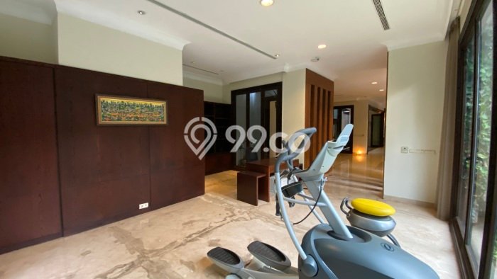 LOKASI PREMIUM! Rumah di Menteng, 5 KT, Area Tenang, Luas 700m2m² LB 900m2m² LOKASI PREMIUM! Rumah di Menteng, 5 KT, Area Tenang, Luas 700m2m² LB 900m2m²