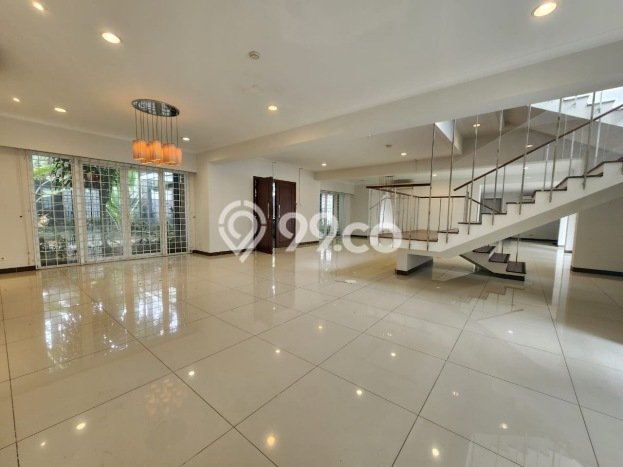 FEATURED! Rumah kawasan Kebayoran Baru, 5 KM, Lokasi Strategis, Luas 950m2m² Bangunan 1500m2m² FEATURED! Rumah kawasan Kebayoran Baru, 5 KM, Lokasi Strategis, Luas 950m2m² Bangunan 1500m2m²