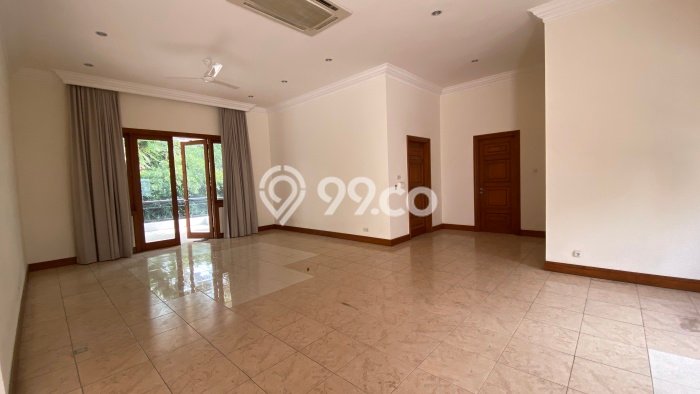 Rumah Kontrakan Jakarta Selatan LT 800m2 LB 750m2 Area Senopati Rumah Kontrakan Jakarta Selatan LT 800m2 LB 750m2 Area Senopati