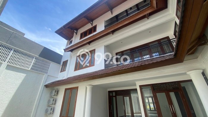 PILIHAN TEPAT! Rumah di , 9 KM, Dekat Sekolah, LT 700m2m² LB 1509m2m² PILIHAN TEPAT! Rumah di , 9 KM, Dekat Sekolah, LT 700m2m² LB 1509m2m²