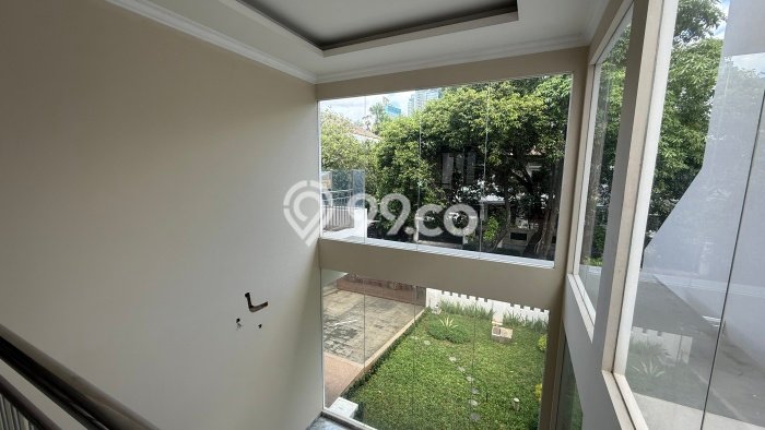 Disewakan Rumah Harga Terjangkau di Senopati Jakarta Selatan Punya 3 Kamar Tidur Disewakan Rumah Harga Terjangkau di Senopati Jakarta Selatan Punya 3 Kamar Tidur