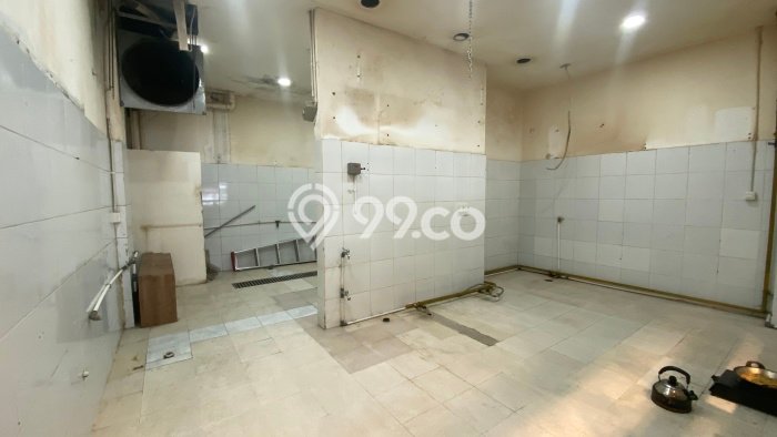 Rumah di Senopati, 3 KM, Konsep Minimalis, Luas 125m2m² Bangunan 300m2m² Rumah di Senopati, 3 KM, Konsep Minimalis, Luas 125m2m² Bangunan 300m2m²