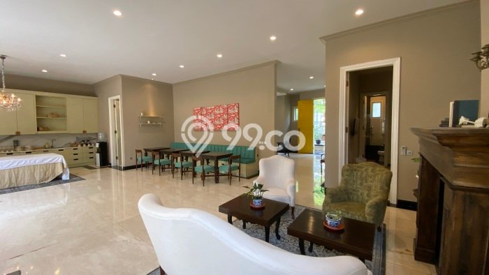 Rumah Luxury Modern Tanpa Renovasi di Senopati Jakarta Selatan Rumah Luxury Modern Tanpa Renovasi di Senopati Jakarta Selatan