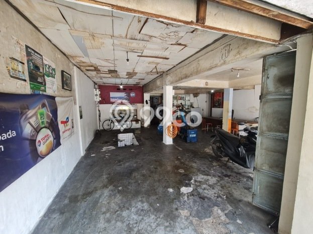 For Sale! Luxury House LT 760m2 Desain Modern di Cawang For Sale! Luxury House LT 760m2 Desain Modern di Cawang