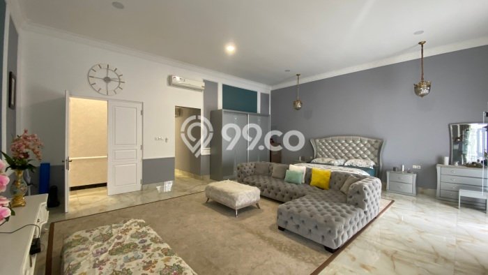 Rumah di Menteng, 5 KM, Akses Rumah Sakit, Luas 958m2m² Bangunan 600m2m² Rumah di Menteng, 5 KM, Akses Rumah Sakit, Luas 958m2m² Bangunan 600m2m²