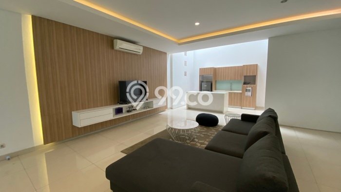 Rumah Cantik Siap Pakai Di Menteng Luas 500m2 Lokasi Strategis Rumah Cantik Siap Pakai Di Menteng Luas 500m2 Lokasi Strategis