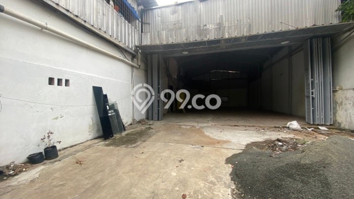 Dijual Rumah Premium dengan Fasilitas Sekitar Komplit di Pulo Gadung, Jakarta Timur Dijual Rumah Premium dengan Fasilitas Sekitar Komplit di Pulo Gadung, Jakarta Timur