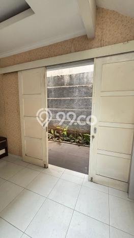 Rumah Elit Modern Siap Huni di Bintaro Tangerang Selatan Rumah Elit Modern Siap Huni di Bintaro Tangerang Selatan