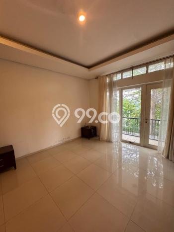 Rumah Elit Modern Siap Huni di Lebak Bulus Jakarta Selatan Rumah Elit Modern Siap Huni di Lebak Bulus Jakarta Selatan
