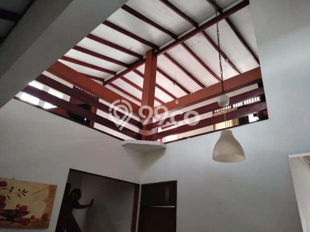 For Sale Rumah 4 Kamar Lokasi Ideal Nyaman dan Strategis di Ciputat For Sale Rumah 4 Kamar Lokasi Ideal Nyaman dan Strategis di Ciputat
