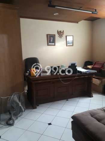 Dijual Hunian Rumah Terawat 4 Kamar di Rempoa, Tangerang Dijual Hunian Rumah Terawat 4 Kamar di Rempoa, Tangerang