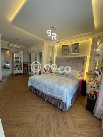 Siap Huni Hunian Elit 4 Kamar di Jagakarsa Dekat ke Mana Saja Siap Huni Hunian Elit 4 Kamar di Jagakarsa Dekat ke Mana Saja