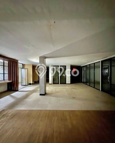 Ruko Dijual di Gambir Jakarta Pusat dengan LB 700m2 Ruko Dijual di Gambir Jakarta Pusat dengan LB 700m2