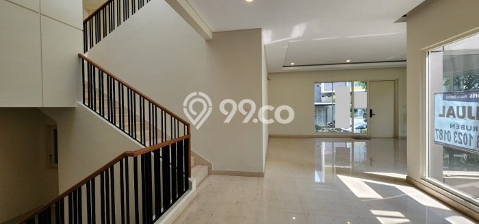 Ready to Use! Luxury House LT 289m2 Desain Elegan di Gading Serpong Ready to Use! Luxury House LT 289m2 Desain Elegan di Gading Serpong