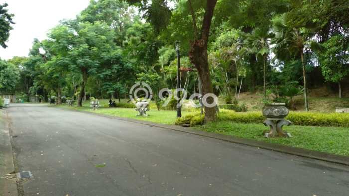 Lahan Dijual Lokasi Strategis di Tangerang dengan Luas 446m2 Lahan Dijual Lokasi Strategis di Tangerang dengan Luas 446m2