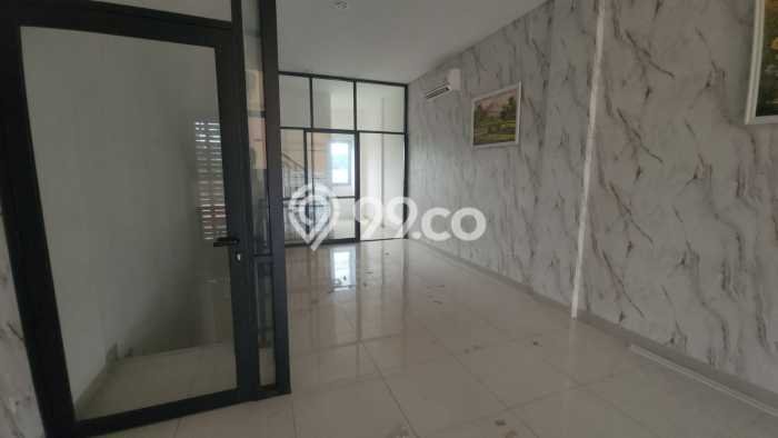 Disewakan Ruko di Kawasan Ramai BSD City Luas 145m2 Disewakan Ruko di Kawasan Ramai BSD City Luas 145m2