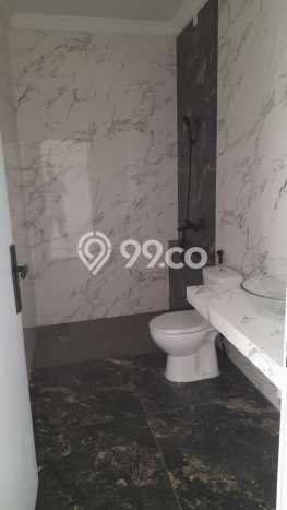 Rumah Bagus di Serpong Villa Melati Mas, Tangerang Selatan, Luas Tanah 135m², Luas Bangunan 230m² Rumah Bagus di Serpong Villa Melati Mas, Tangerang Selatan, Luas Tanah 135m², Luas Bangunan 230m²