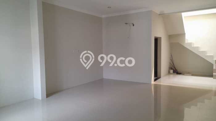 Rumah Bagus di Serpong Villa Melati Mas, Tangerang Selatan, Luas Tanah 135m², Luas Bangunan 230m² Rumah Bagus di Serpong Villa Melati Mas, Tangerang Selatan, Luas Tanah 135m², Luas Bangunan 230m²