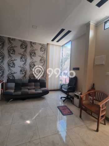 Disewakan Rumah Harga Terjangkau di BSD Tangerang dengan 3 KT Disewakan Rumah Harga Terjangkau di BSD Tangerang dengan 3 KT