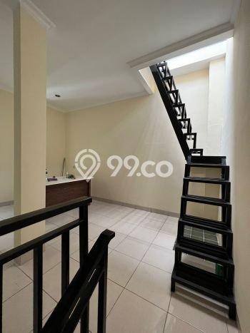 Rumah Disewakan Tangerang LT 112m2 LB 90m2 Area Alam Sutera Rumah Disewakan Tangerang LT 112m2 LB 90m2 Area Alam Sutera