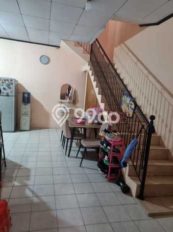 Rumah LT 105m² Konsep Modern di Kawasan Elite Ciledug, Tangerang Rumah LT 105m² Konsep Modern di Kawasan Elite Ciledug, Tangerang