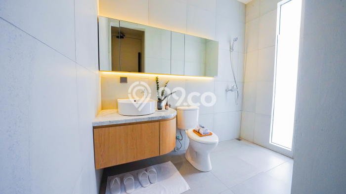 Rumah 3 KT 2 KM di Kawasan BSD, Tangerang Rumah 3 KT 2 KM di Kawasan BSD, Tangerang