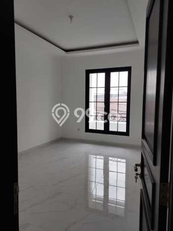 HARGA SPESIAL! Rumah area Kebon Jeruk, Jakarta Barat, Luas 144m² Bangunan 250m² BISA KPR! HARGA SPESIAL! Rumah area Kebon Jeruk, Jakarta Barat, Luas 144m² Bangunan 250m² BISA KPR!