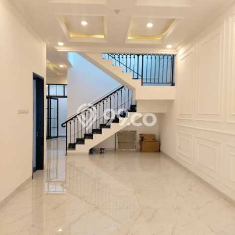 HARGA SPESIAL! Rumah area Kebon Jeruk, Jakarta Barat, Luas 144m² Bangunan 250m² BISA KPR! HARGA SPESIAL! Rumah area Kebon Jeruk, Jakarta Barat, Luas 144m² Bangunan 250m² BISA KPR!
