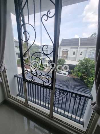 Dijual Hunian Rumah Terawat 3 Kamar di BSD, Tangerang Dijual Hunian Rumah Terawat 3 Kamar di BSD, Tangerang
