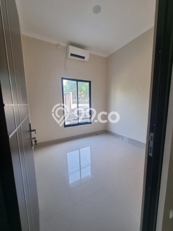 Dijual Rumah Minimalis Bagus Punya 4 KT di Serpong Utara Tangerang Selatan SHM Dijual Rumah Minimalis Bagus Punya 4 KT di Serpong Utara Tangerang Selatan SHM