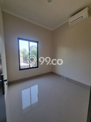 Dijual Rumah Minimalis Bagus Punya 4 KT di Serpong Utara Tangerang Selatan SHM Dijual Rumah Minimalis Bagus Punya 4 KT di Serpong Utara Tangerang Selatan SHM