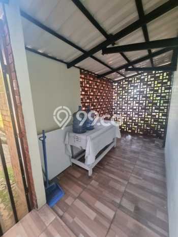 Disewakan Rumah Harga Terjangkau di BSD Tangerang dengan 3 KT Disewakan Rumah Harga Terjangkau di BSD Tangerang dengan 3 KT