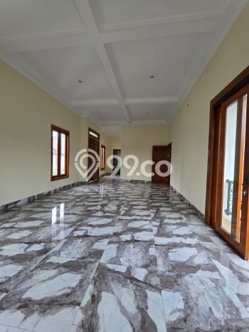 Dijual Hunian Mewah dengan Fasilitas Sekitar Lengkap di BSD, Tangerang Selatan Dijual Hunian Mewah dengan Fasilitas Sekitar Lengkap di BSD, Tangerang Selatan