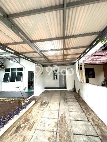 SPECIAL OFFER! Rumah Asri di BSD Giri Loka, LT 240m² LB 150m² SPECIAL OFFER! Rumah Asri di BSD Giri Loka, LT 240m² LB 150m²