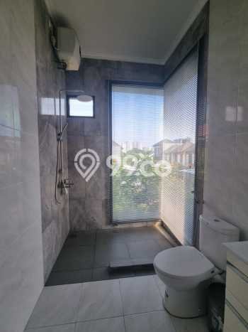 Disewakan Rumah Harga Terjangkau di BSD Tangerang dengan 3 KT Disewakan Rumah Harga Terjangkau di BSD Tangerang dengan 3 KT