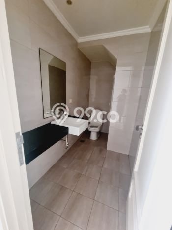 Rumah area Green Lake City, Jakarta Barat, LT 90m² LB 120m² - INVESTASI TERBAIK! Rumah area Green Lake City, Jakarta Barat, LT 90m² LB 120m² - INVESTASI TERBAIK!