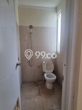 NEW LISTING! Rumah kawasan Bintaro, Ready, 3 KT, Dekat Bintaro, Tangerang Selatan, Tangerang Selatan, Luas 96m² Bangunan 100m² NEW LISTING! Rumah kawasan Bintaro, Ready, 3 KT, Dekat Bintaro, Tangerang Selatan, Tangerang Selatan, Luas 96m² Bangunan 100m²