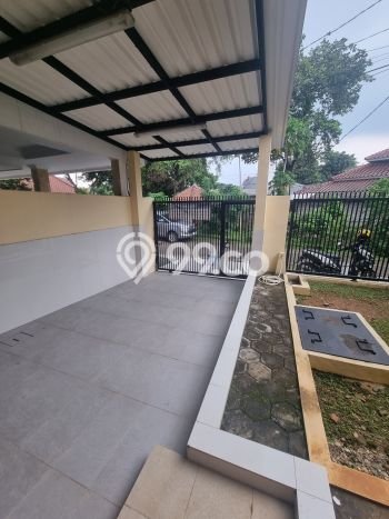 BEST LOCATION! Rumah di Serpong Villa Melati Mas, Akses ke Tol, 3 KT, Luas 140m² Bangunan 166m² BEST LOCATION! Rumah di Serpong Villa Melati Mas, Akses ke Tol, 3 KT, Luas 140m² Bangunan 166m²