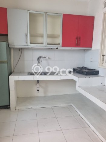DIJUAL CEPAT! Rumah Premium area Gading Serpong, Tangerang, LT 180m² Bangunan 250m² Bisa Nego! DIJUAL CEPAT! Rumah Premium area Gading Serpong, Tangerang, LT 180m² Bangunan 250m² Bisa Nego!