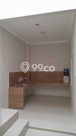 Rumah Bagus di Serpong Villa Melati Mas, Tangerang Selatan, Luas Tanah 135m², Luas Bangunan 230m² Rumah Bagus di Serpong Villa Melati Mas, Tangerang Selatan, Luas Tanah 135m², Luas Bangunan 230m²