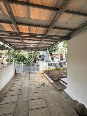 SPECIAL OFFER! Rumah Asri di BSD Giri Loka, LT 240m² LB 150m² SPECIAL OFFER! Rumah Asri di BSD Giri Loka, LT 240m² LB 150m²