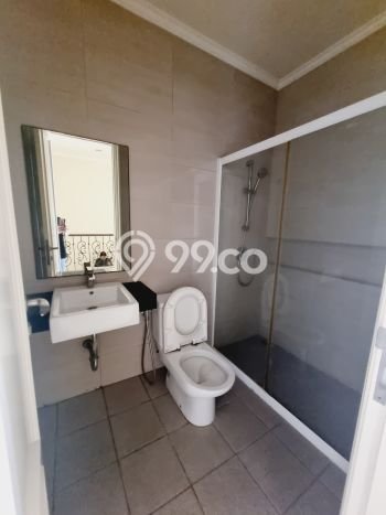 Rumah area Green Lake City, Jakarta Barat, LT 90m² LB 120m² - INVESTASI TERBAIK! Rumah area Green Lake City, Jakarta Barat, LT 90m² LB 120m² - INVESTASI TERBAIK!