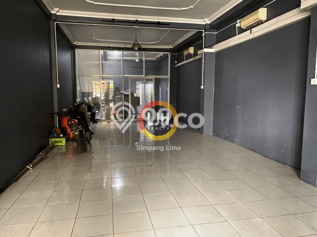Unit Ruko Dijual di Pedurungan Semarang Luas Bangunan 662m2 Unit Ruko Dijual di Pedurungan Semarang Luas Bangunan 662m2