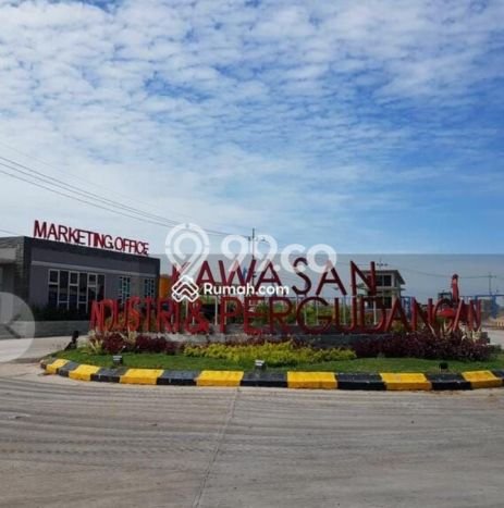 Gudang Dijual di Sedati LT 500m2, LB 500m2 untuk Investasi Gudang Dijual di Sedati LT 500m2, LB 500m2 untuk Investasi