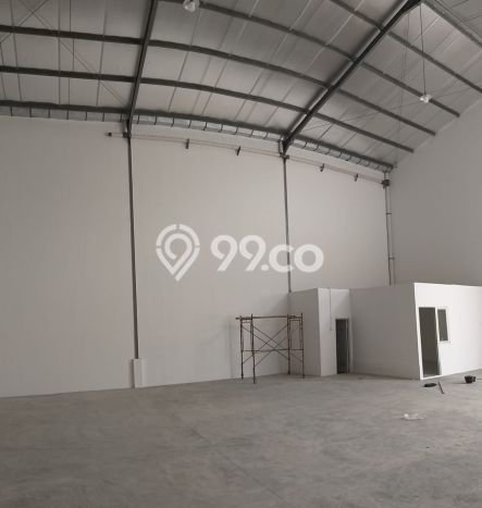 Unit Gudang Dijual di Driyorejo Gresik Luas Tanah 448m2, Luas Bangunan 448m2 Unit Gudang Dijual di Driyorejo Gresik Luas Tanah 448m2, Luas Bangunan 448m2