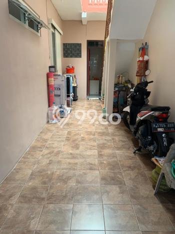 Rumah Kost untuk Dijual di Lowokwaru dengan 6 KT, 4 KM, Luas 200m2 Rumah Kost untuk Dijual di Lowokwaru dengan 6 KT, 4 KM, Luas 200m2